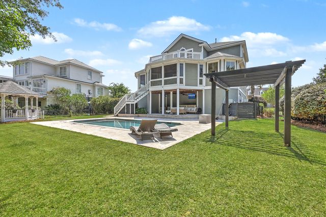 1040 Rivershore Road, Charleston, SC 29492