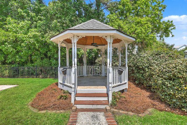 1040 Rivershore Road, Charleston, SC 29492