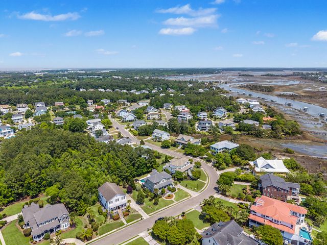 1040 Rivershore Road, Charleston, SC 29492