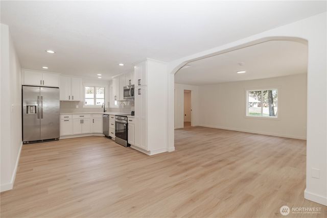 11 E Mox Chehalis Road, Mccleary, WA 98557