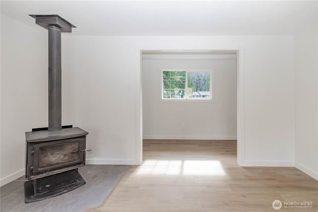 11 E Mox Chehalis Road, Mccleary, WA 98557