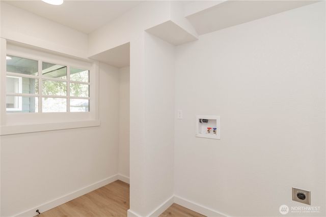 11 E Mox Chehalis Road, Mccleary, WA 98557