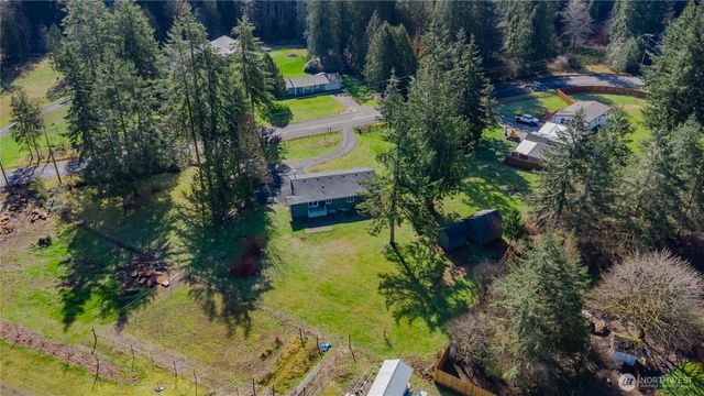 11 E Mox Chehalis Road, Mccleary, WA 98557