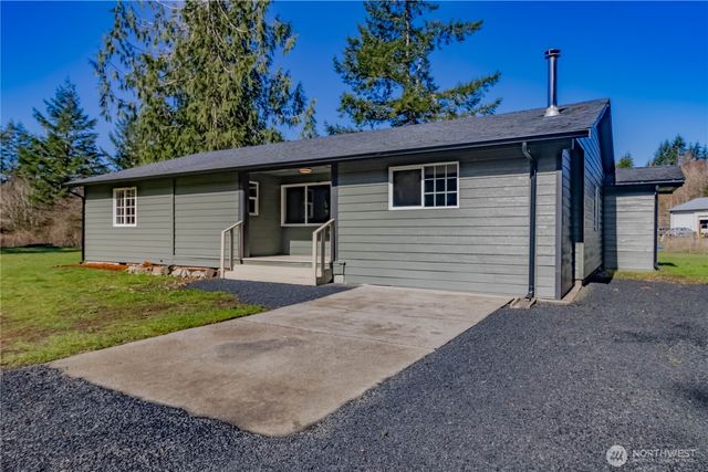 11 E Mox Chehalis Road, Mccleary, WA 98557