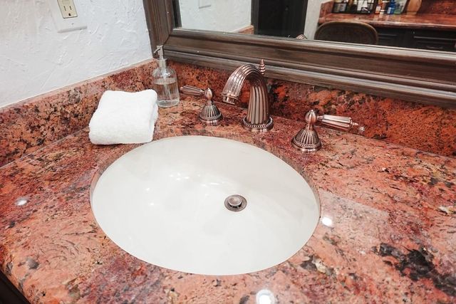 11503 Briar Rose Drive, Houston, TX 77077