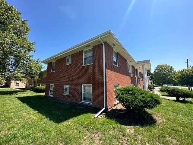 1585 W Station Street, Kankakee, IL 60901