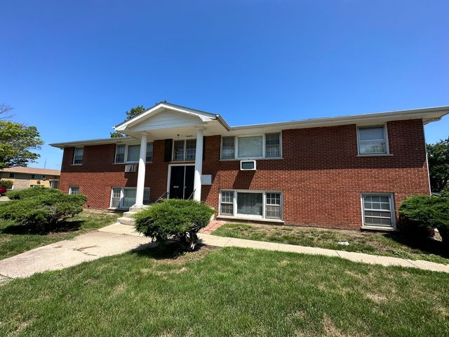 1585 W Station Street, Kankakee, IL 60901