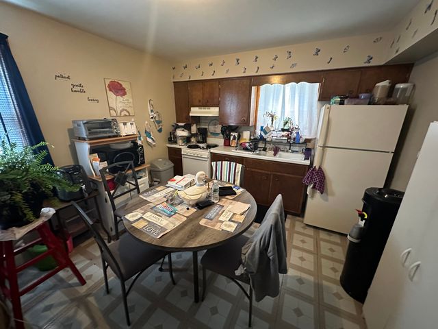 1585 W Station Street, Kankakee, IL 60901