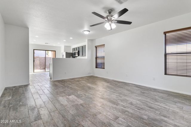 6425 W HARWELL Road, Laveen, AZ 85339