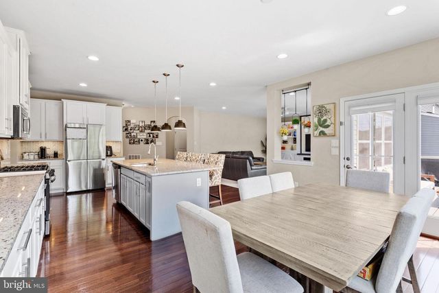 29 CARRINGTON WAY, Marlton, NJ 08053