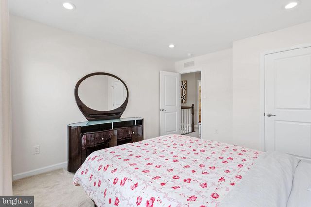 29 CARRINGTON WAY, Marlton, NJ 08053
