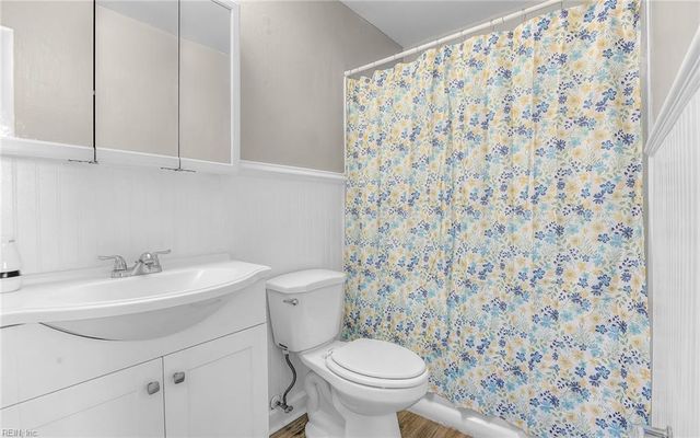 1384 Sierra DR, Virginia Beach, VA 23453