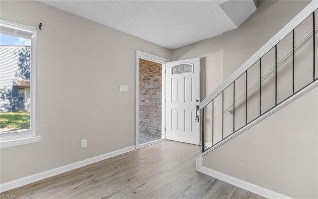 1384 Sierra DR, Virginia Beach, VA 23453