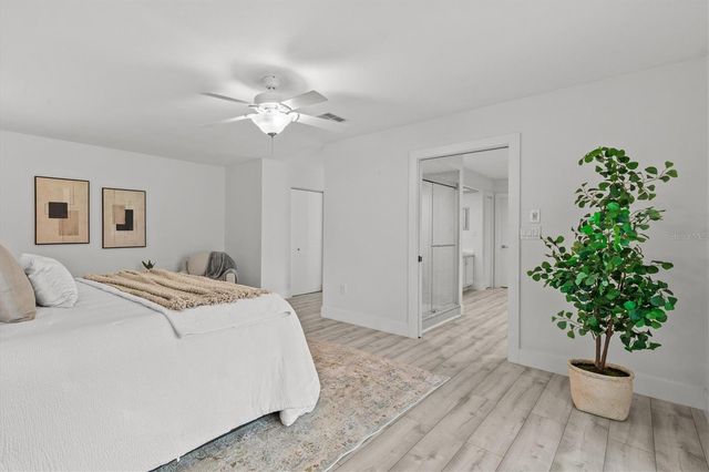 13915 WHISPERWOOD DRIVE, Clearwater, FL 33762