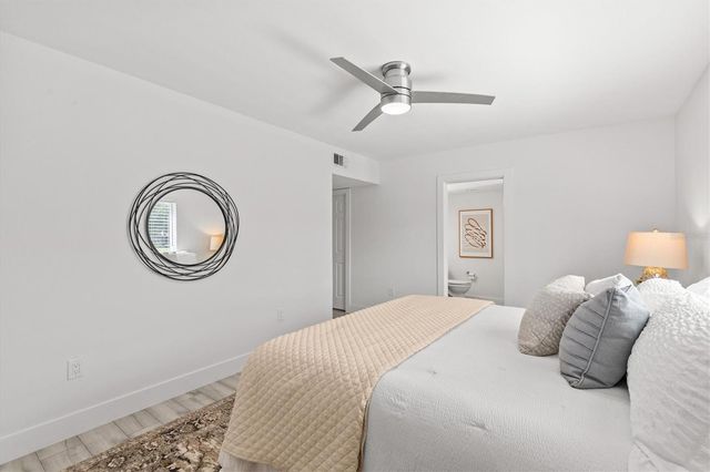 13915 WHISPERWOOD DRIVE, Clearwater, FL 33762