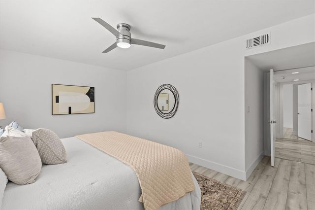 13915 WHISPERWOOD DRIVE, Clearwater, FL 33762