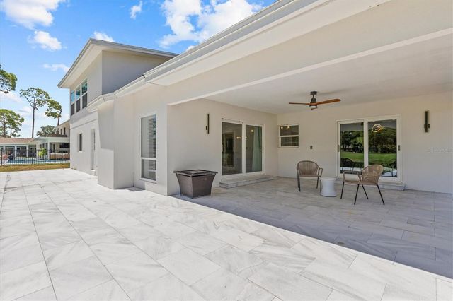 13915 WHISPERWOOD DRIVE, Clearwater, FL 33762