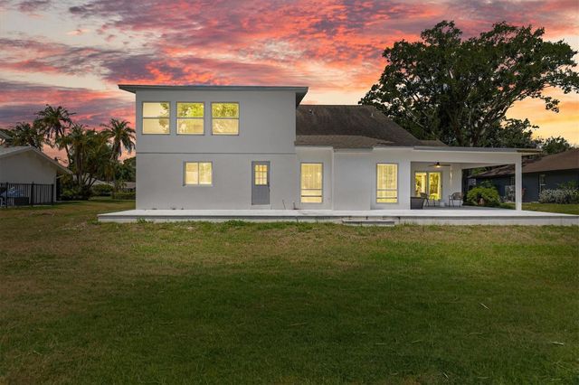 13915 WHISPERWOOD DRIVE, Clearwater, FL 33762