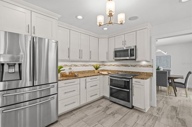 13915 WHISPERWOOD DRIVE, Clearwater, FL 33762