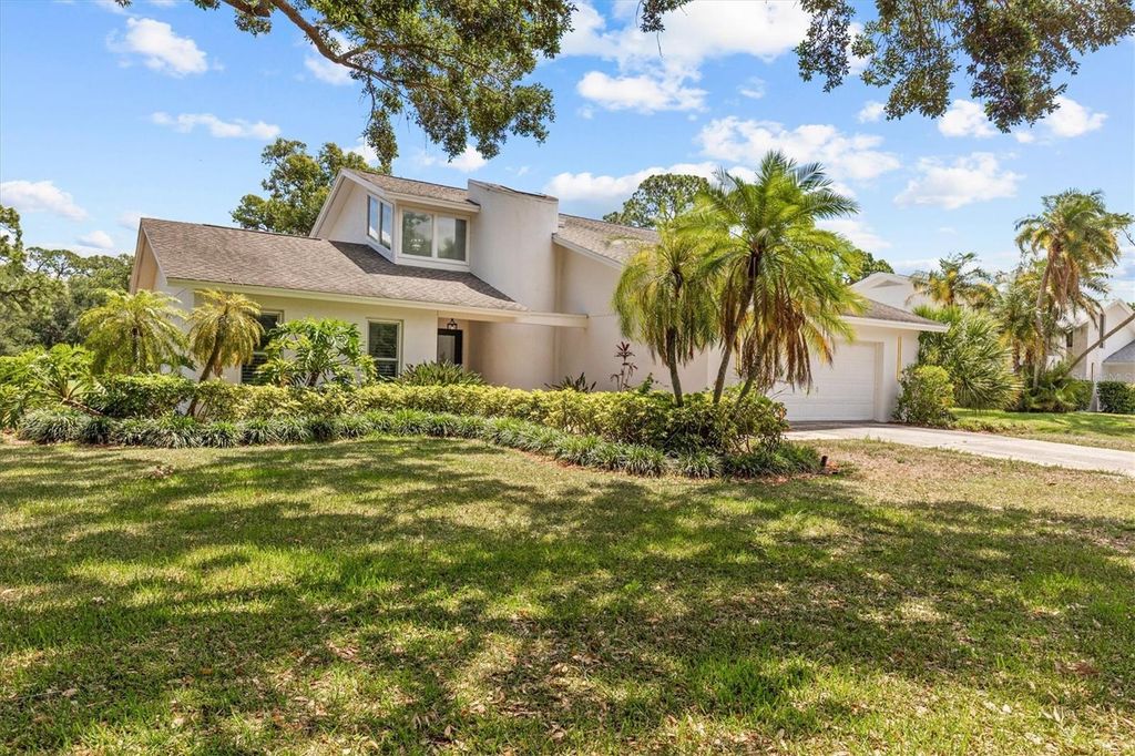 13915 WHISPERWOOD DRIVE, Clearwater, FL 33762