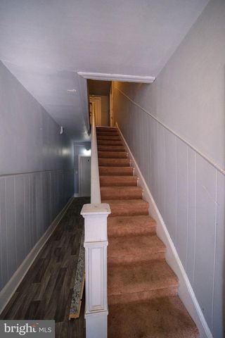 3 N MAIN ST, Stewartstown, PA 17363