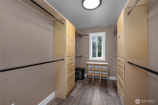 4048 Boardman Court NW, Olympia, WA 98502