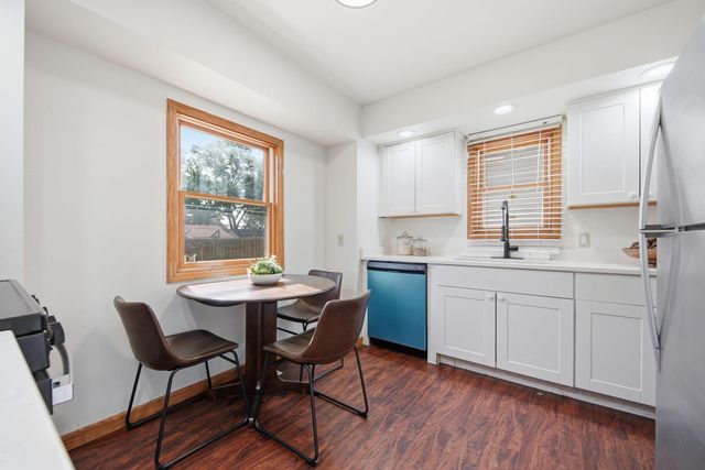 3808 Vera Cruz Avenue N, Robbinsdale, MN 55422