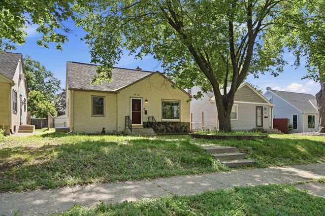 3808 Vera Cruz Avenue N, Robbinsdale, MN 55422