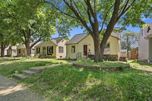 3808 Vera Cruz Avenue N, Robbinsdale, MN 55422
