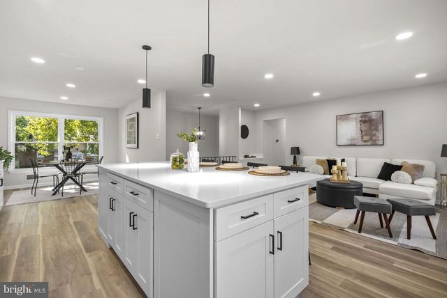 13124 CABINWOOD DR, Silver Spring, MD 20904