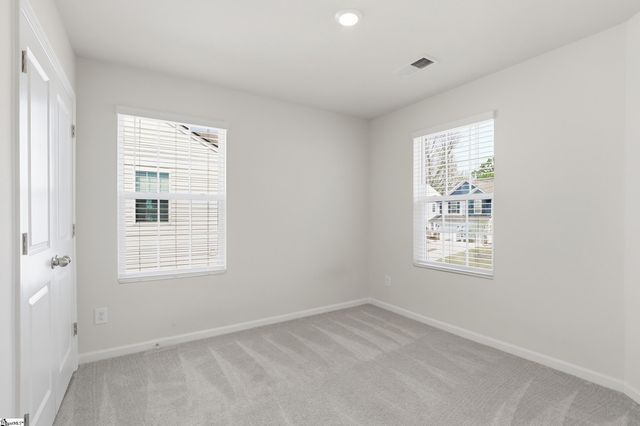 922 Powder Creek Drive, Reidville, SC 29375