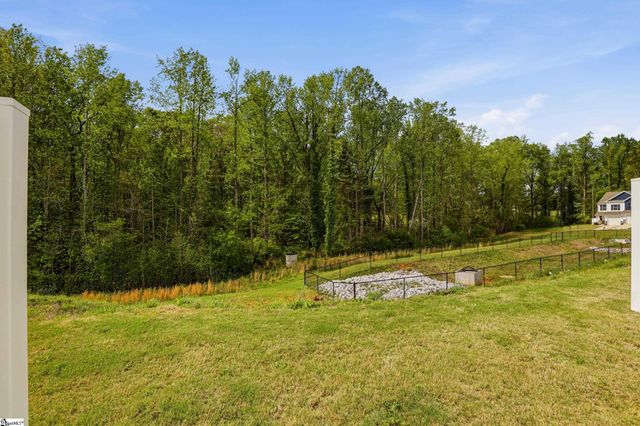 922 Powder Creek Drive, Reidville, SC 29375