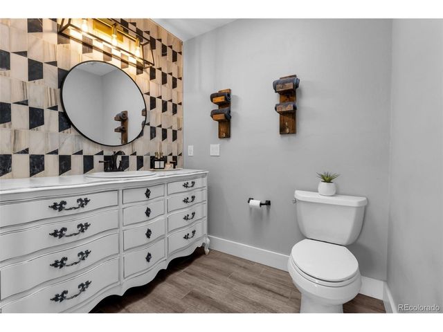 7630 S Dunkirk St, Centennial, CO 80016