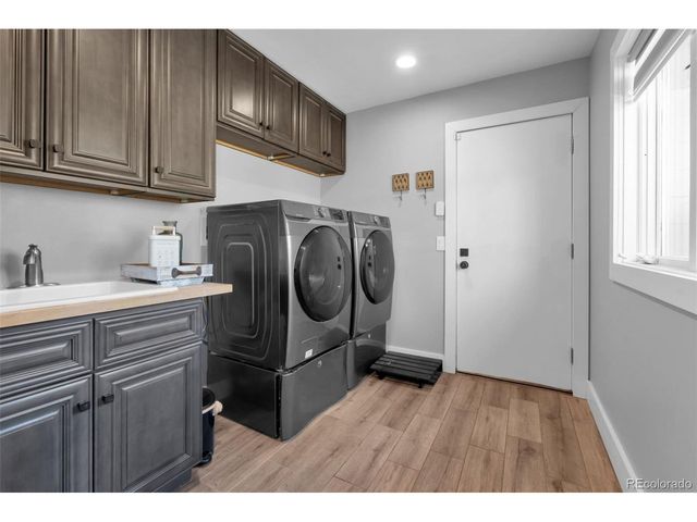 7630 S Dunkirk St, Centennial, CO 80016
