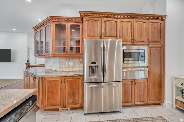8149 S 2425 E, South Weber, UT 84405