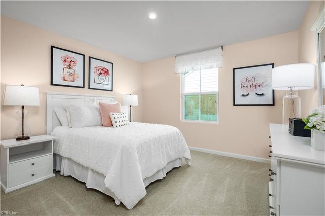 1016 Hanover ST, Elizabeth City, NC 27909