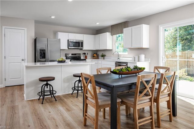 1016 Hanover ST, Elizabeth City, NC 27909