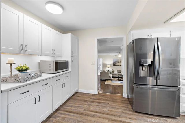 1902 E Avalon, Santa Ana, CA 92705