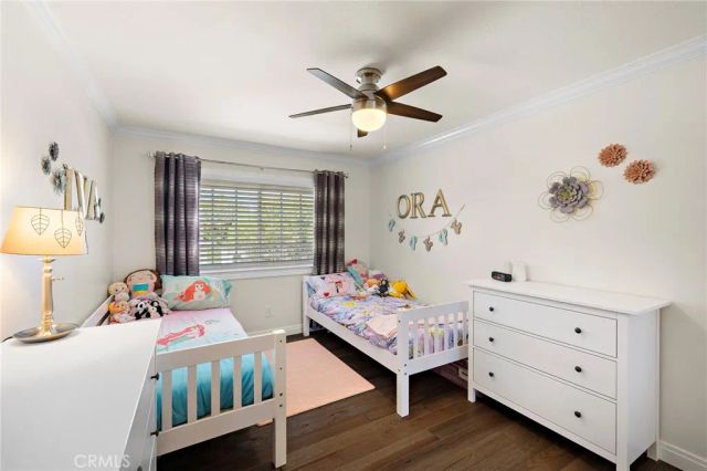 1902 E Avalon, Santa Ana, CA 92705