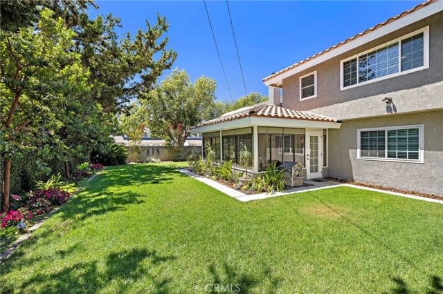 1902 E Avalon, Santa Ana, CA 92705
