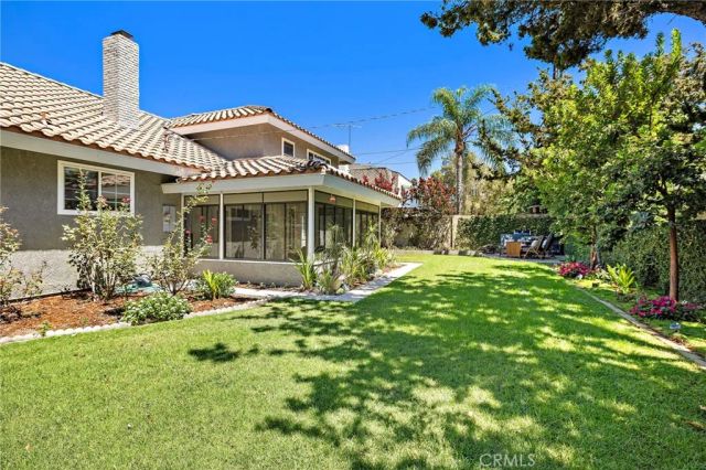 1902 E Avalon, Santa Ana, CA 92705