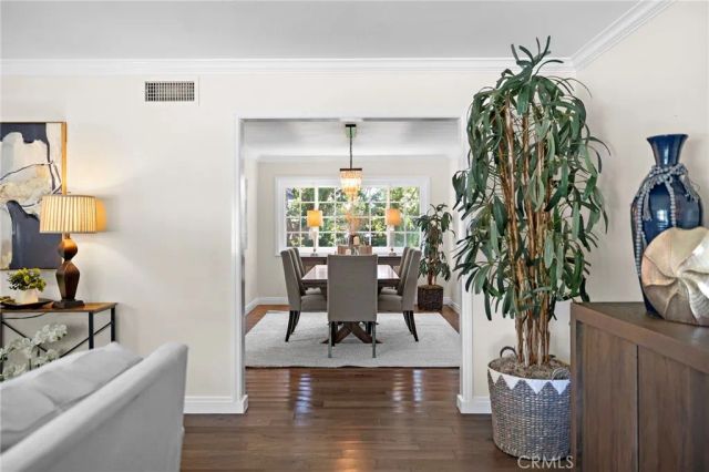 1902 E Avalon, Santa Ana, CA 92705