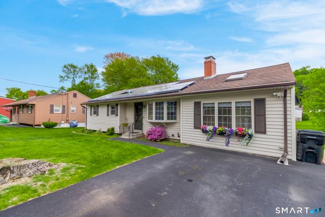 102 Wayne Lane, Meriden, CT 06450