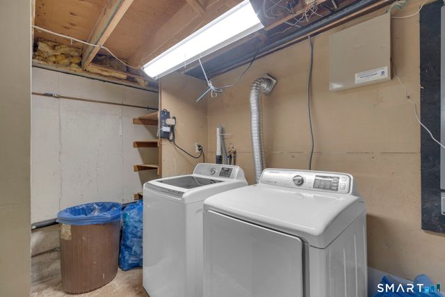 102 Wayne Lane, Meriden, CT 06450