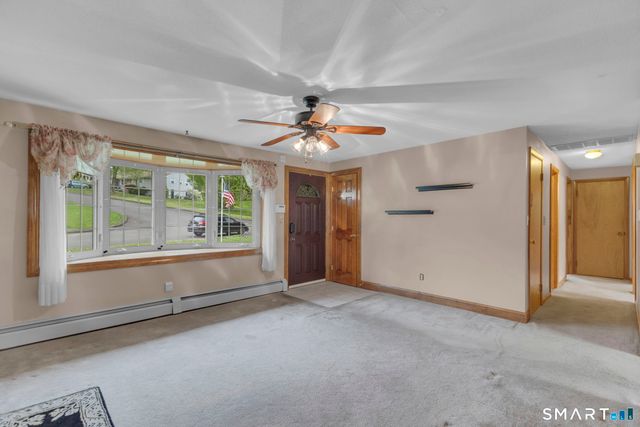 102 Wayne Lane, Meriden, CT 06450