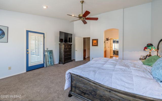 1724 N Oak Hill Lane, Green Valley, AZ 85614