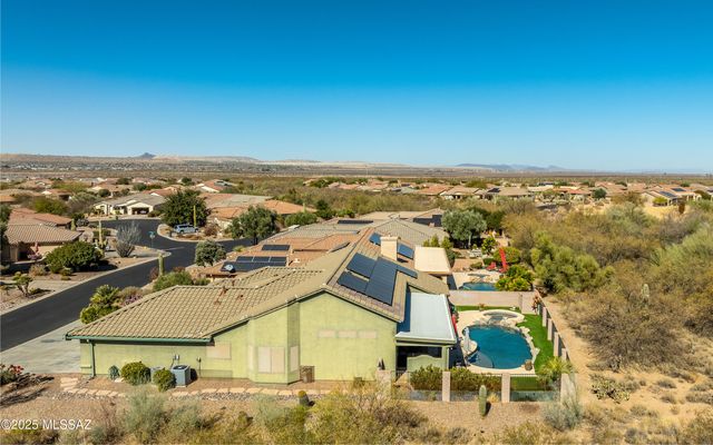 1724 N Oak Hill Lane, Green Valley, AZ 85614