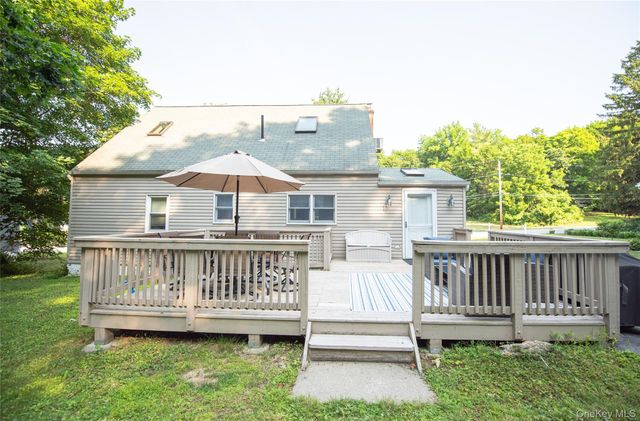 8 Stanley Street, Poughkeepsie, NY 12603