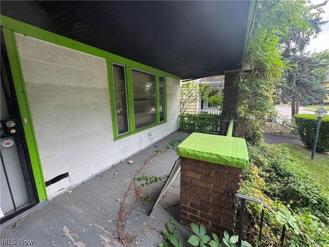 12700 Maple Avenue, Cleveland, OH 44108