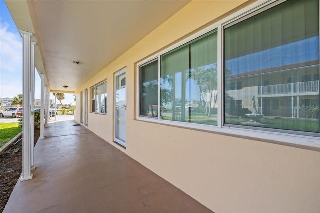 7740 BOCA CIEGA DRIVE 110, St Pete Beach, FL 33706